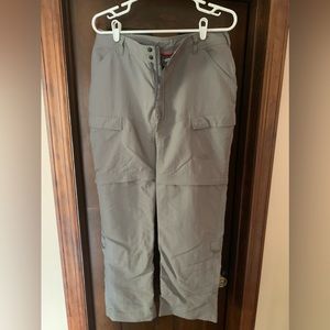 the North Face Women’s Zip Off Hiking Pants. Size 8